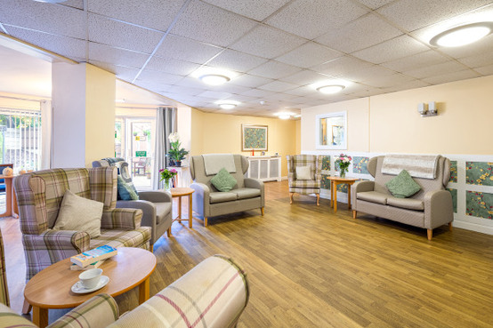 The Lodge Care Home (Killamarsh)